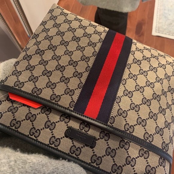 Gucci messenger bag - Picture 2 of 6